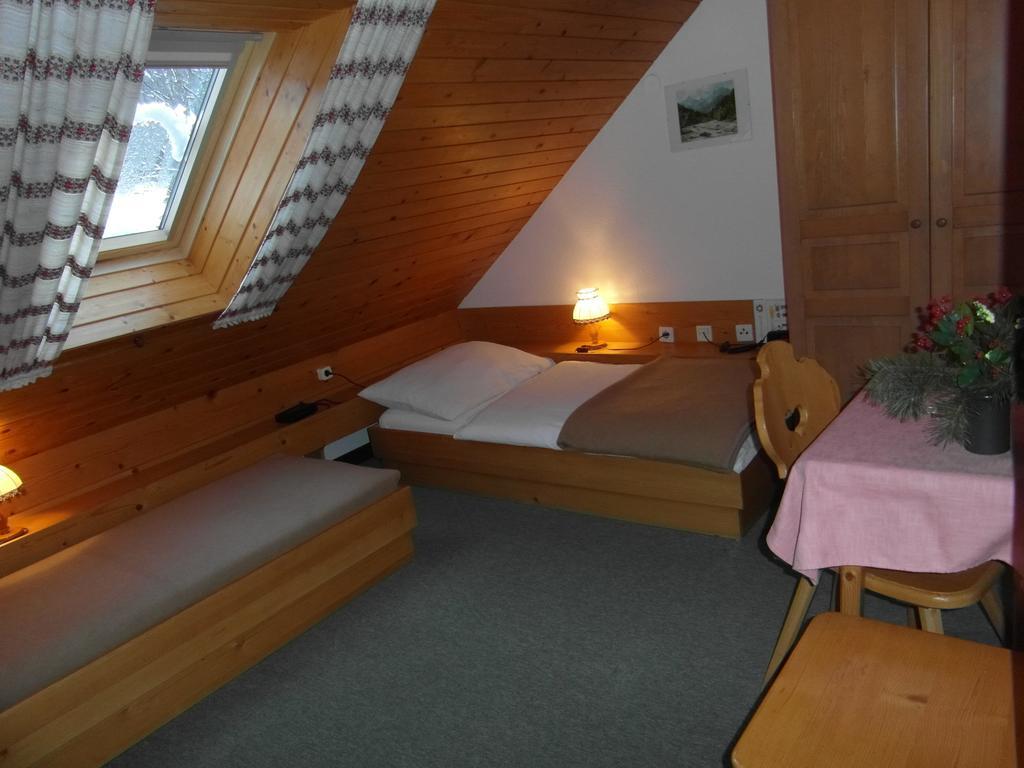 Farm Kosir Βίλα Kranjska Gora Δωμάτιο φωτογραφία